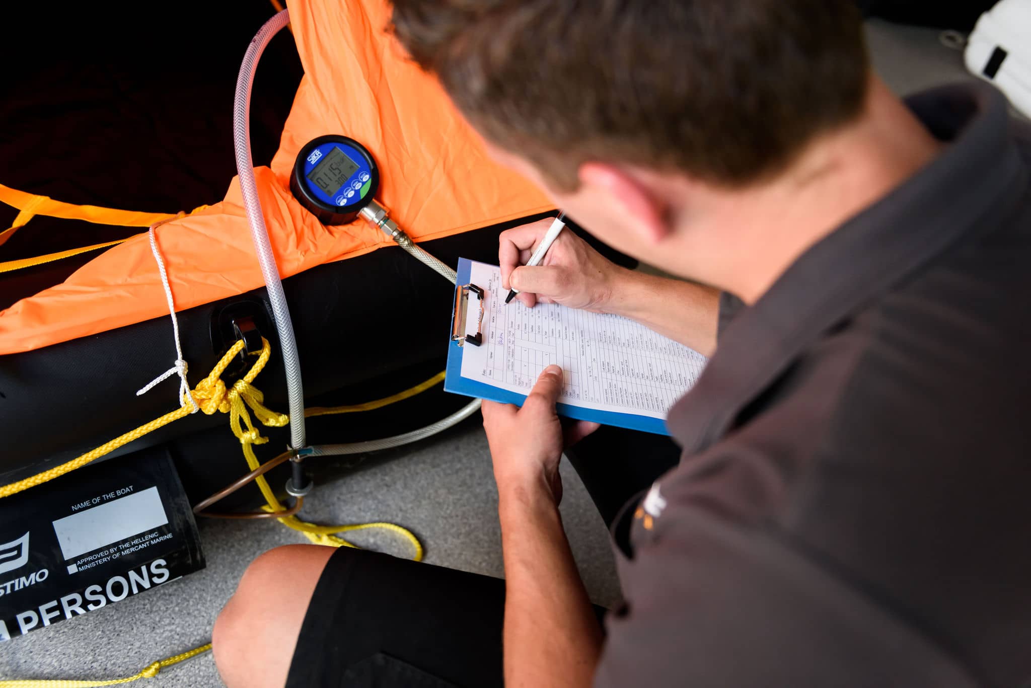 Life raft inspection pleasure craft